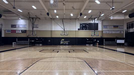 Canyon High School in Anaheim California - Gym Slideshow Image 3