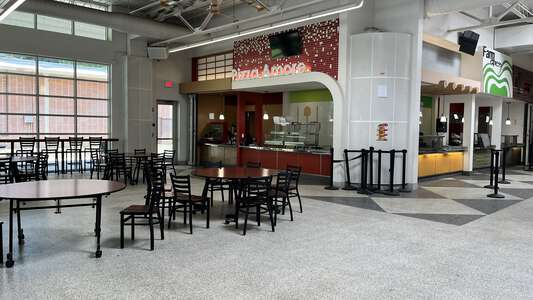 Chico High School in Chico California - Cafeteria Slideshow Image 4