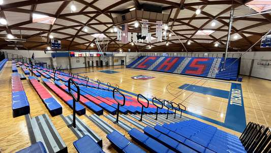 Churchill High School in Eugene Oregon - Gym Slideshow Image 1