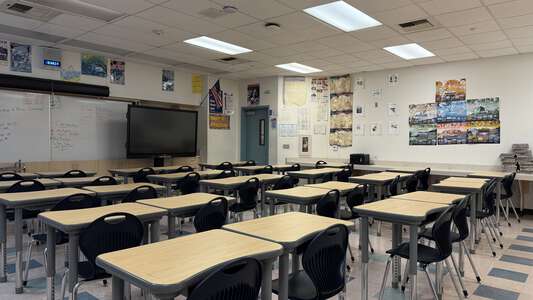 Chavez Middle School in Lynwood California - Classroom Standard Slideshow Image 0