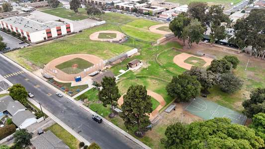 City of Oxnard in Oxnard California - Eastwood Memorial Park Slideshow Image 20