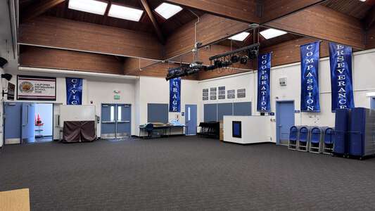 College Park Elementary School in Irvine California - Multi Purpose Room Slideshow Image 0