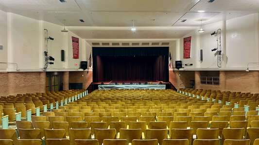 Diamond Hill-Jarvis High School in Fort Worth Texas - Theater Slideshow Image 1