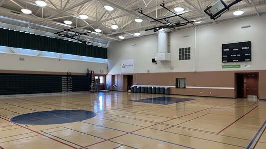 Dozier-Libbey Medical High School in Antioch California - Multi-Purpose Room Slideshow Image 2