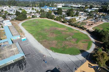 Del Mar Elementary School in Santa Cruz California - Track & Field Slideshow Image 0
