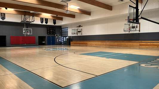 Dartmouth Middle School in Hemet California - Gym Slideshow Image 2