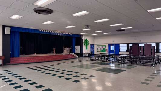 El Rincon Elementary School in Culver City California - Cafetorium Slideshow Image 1