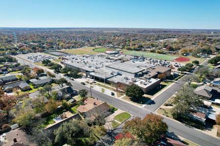 Fort Worth Independent School District in Fort Worth Texas - Western Hills High School Slideshow Image 4