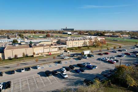 Fort Worth Independent School District in Fort Worth Texas - Diamond Hill-Jarvis High School Slideshow Image 3