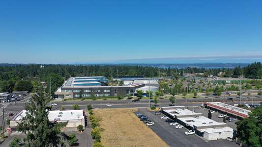 Federal Way Public Schools in Federal Way Washington - Federal Way High School Slideshow Image 1