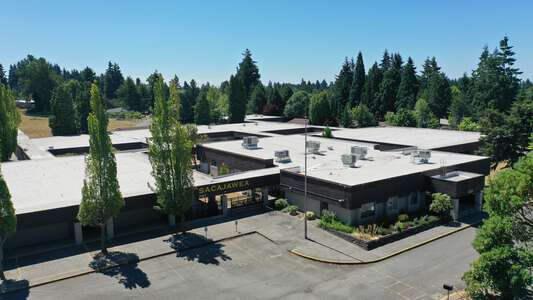 Federal Way Public Schools in Federal Way Washington - Sacajawea Middle School Slideshow Image 9