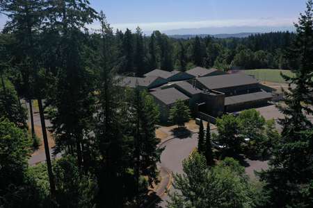 Federal Way Public Schools in Federal Way Washington - Sequoyah Middle School Slideshow Image 10