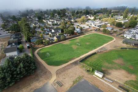 Green Acres Elementary School in Santa Cruz California - Track & Field Slideshow Image 3