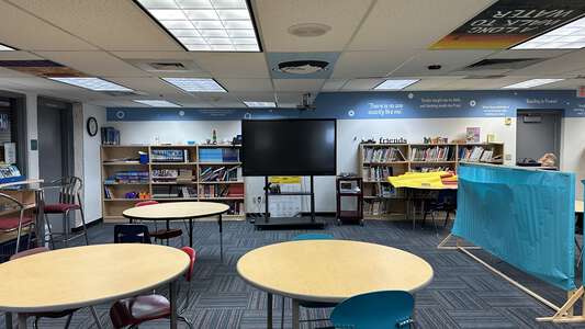 Garfield Elementary School in Phoenix Arizona - Media Center Slideshow Image 1