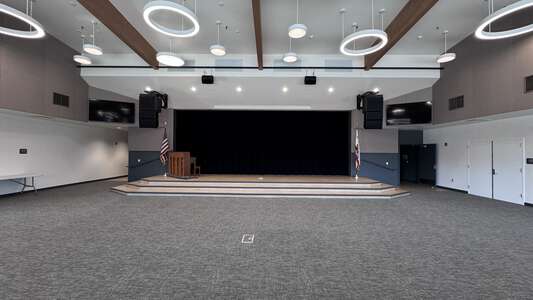 Greentree Elementary School in Irvine California - Multi Purpose Room Slideshow Image 0