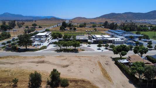 Hemet Unified School District in Hemet California - Winchester Elementary School Slideshow Image 21