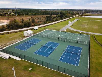Innovation Middle School in Orlando Florida - Tennis Courts Slideshow Image 4