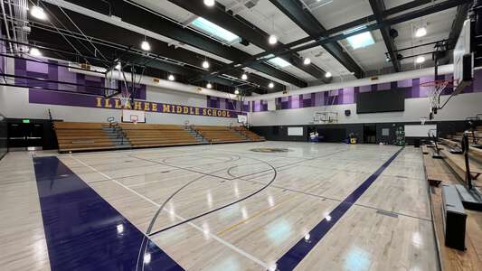 Illahee Middle School in Federal Way Washington - Large Gym Slideshow Image 0
