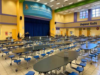 Johns Creek Elementary School in Suwanee Georgia - Cafeteria Slideshow Image 0