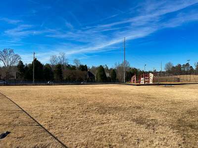 Johns Creek Elementary School in Suwanee Georgia - Field - Practice Slideshow Image 1