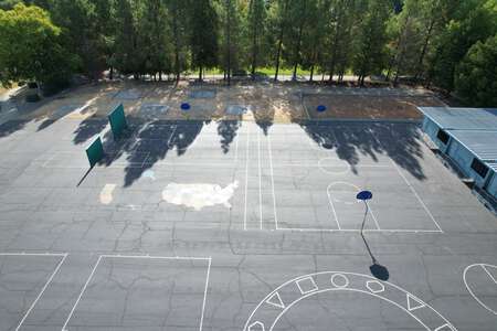 John Muir Elementary School in Antioch California - Outdoor Basketball Courts Slideshow Image 1