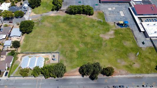 Kimball Elementary School in Antioch California - Field - Practice 2 Slideshow Image 1