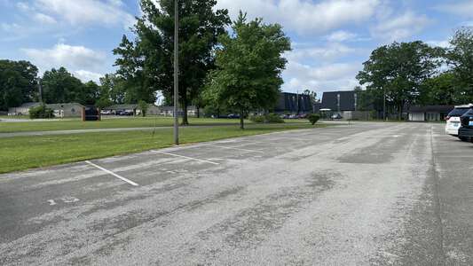 Lighthouse Academy - Jackson Academy (Beacon Academy) in Bowling Green Kentucky - Parking Lot Slideshow Image 2