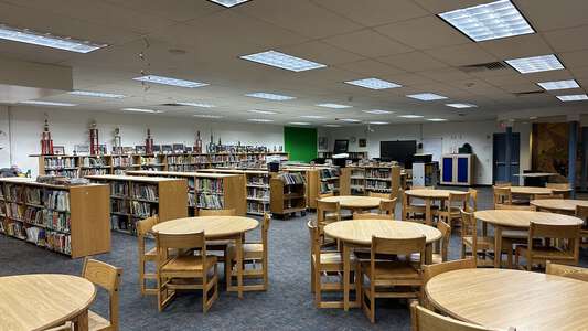 Lowell Elementary School in Phoenix Arizona - Media Center Slideshow Image 2