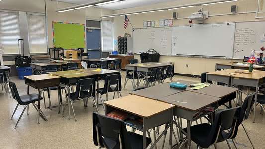 Lincoln Elementary (NUSD) in Newark California - Classroom Slideshow Image 0