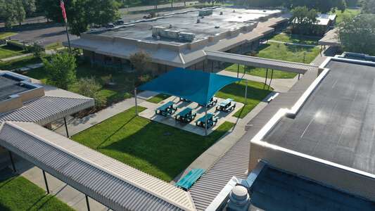 Lake Myrtle Elementary School in Land O' Lakes Florida - Outdoor Pavilion Slideshow Image 2