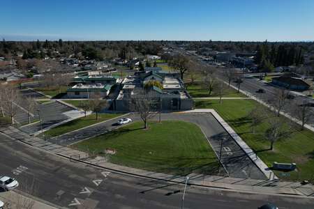 Lodi Unified School District in Lodi California - Plaza Robles High School Slideshow Image 1