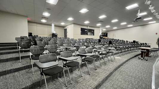 Land O’ Lakes High School in Land O' Lakes Florida - Theater Slideshow Image 4