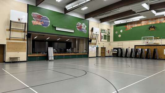 Morada Middle School in Stockton California - Multi Purpose Room Slideshow Image 0