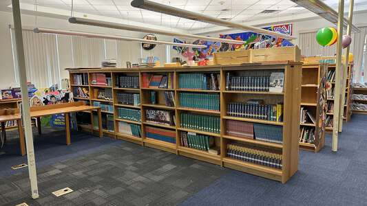 Magnet Traditional School in Phoenix Arizona - Media Center Slideshow Image 1