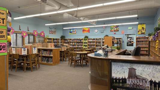 New Brighton Middle School in Capitola California - Library Slideshow Image 2