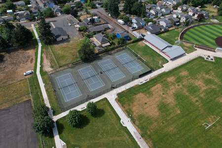 North Eugene High School in Eugene Oregon - Tennis Courts Slideshow Image 2