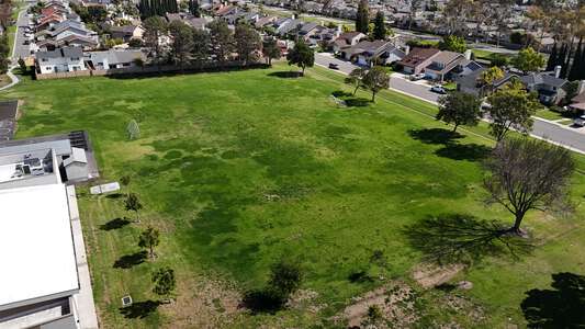 Northwood Elementary School in Irvine California - Field - Practice 1 Slideshow Image 0