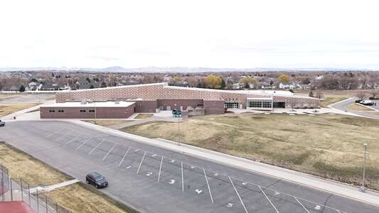 Nampa School District in Nampa Idaho - East Valley Middle School Slideshow Image 4