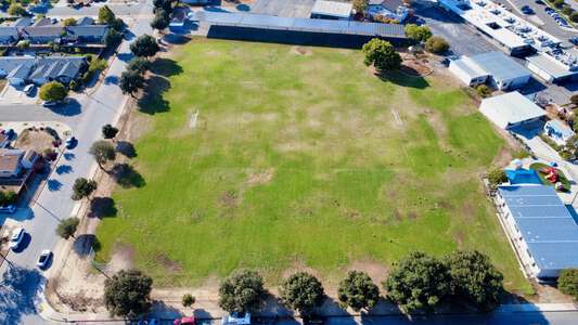 Oster Elementary School in San Jose California - Field Slideshow Image 1