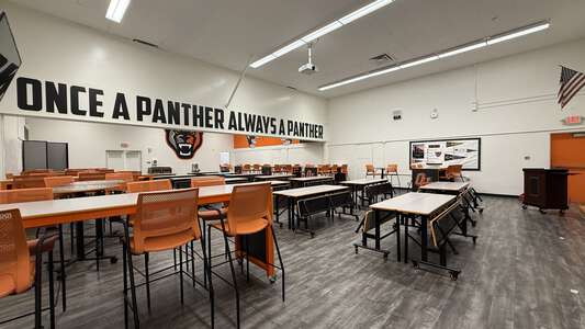 Orange High School in Orange California - Cafeteria Slideshow Image 4
