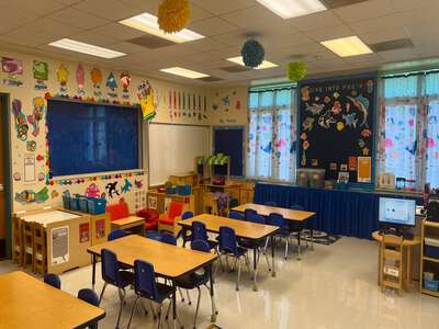 Pinecrest Elementary School in Pinecrest Florida - Classroom Slideshow Image 0