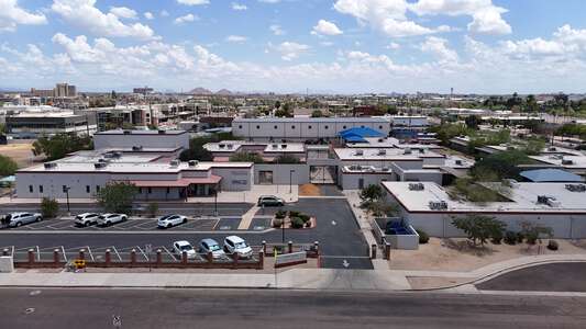 Phoenix Elementary School District #1 in Phoenix Arizona - Shaw Montessori School Slideshow Image 10