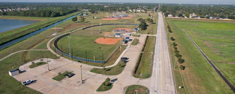 Pearland Parks and Recreation in Pearland Texas - Centennial Park Slideshow Image 0