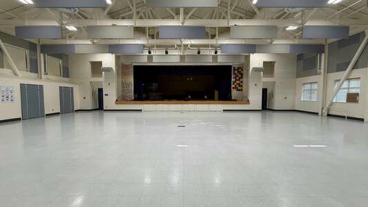 Santa Cruz Gardens Elementary School in Santa Cruz California - Cafeteria Slideshow Image 0