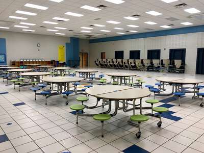 Skyline Elementary School in Stillwater Oklahoma - Cafeteria Slideshow Image 3