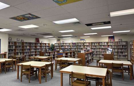 Skyview High School in Nampa Idaho - Library Slideshow Image 2