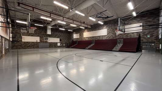 Sequoyah Middle School in Auburn Washington - Gym Slideshow Image 0