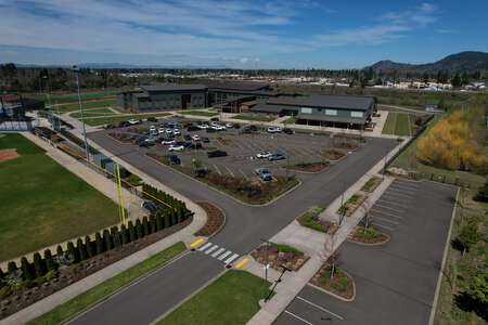 Springfield Public Schools in Springfield Oregon - Hamlin Middle School Slideshow Image 4