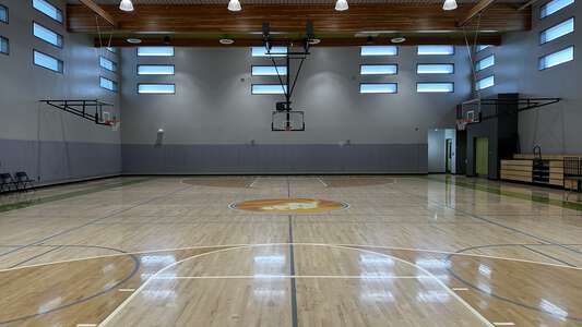 Solis Park School (K-8) in Irvine California - Gym Slideshow Image 0