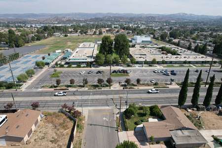 Simi Valley Unified School District in Simi Valley California - Sinaloa Middle School Slideshow Image 6